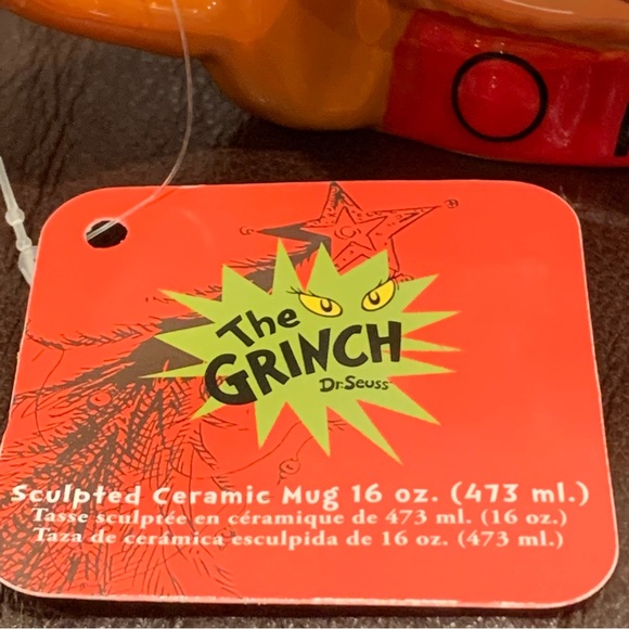 Max the Dog 16oz Sculpted Ceramic Mug How the Grinch Stole Christmas Collection - Picture 12 of 14